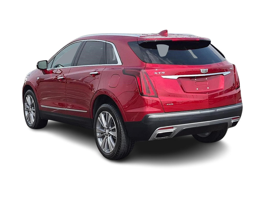 Thumbnail: 2024 Cadillac XT5 - 4
