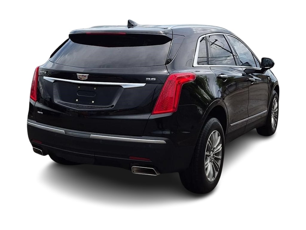 Thumbnail: 2018 Cadillac XT5 - 21