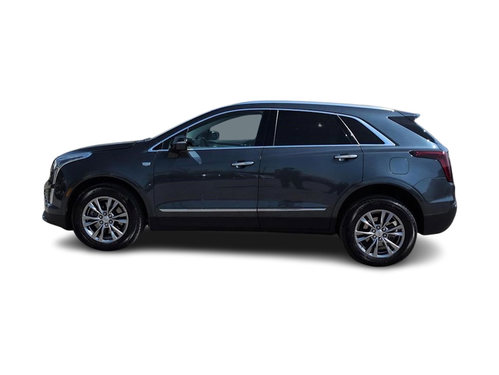 Thumbnail: 2021 Cadillac XT5 - 3