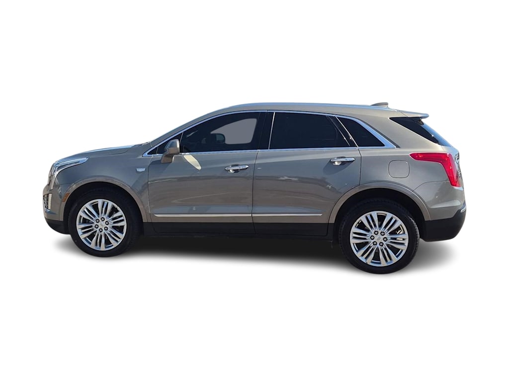 Thumbnail: 2018 Cadillac XT5 - 3