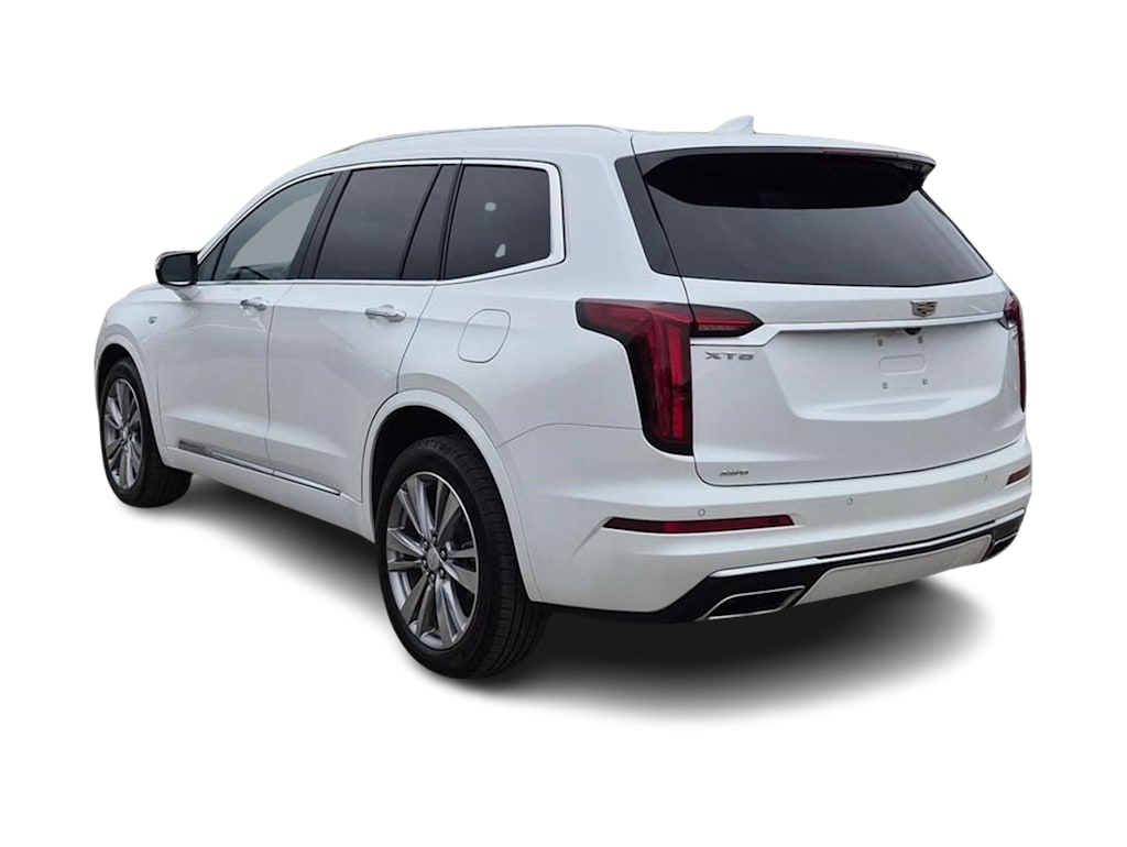 Thumbnail: 2024 Cadillac XT6 - 4