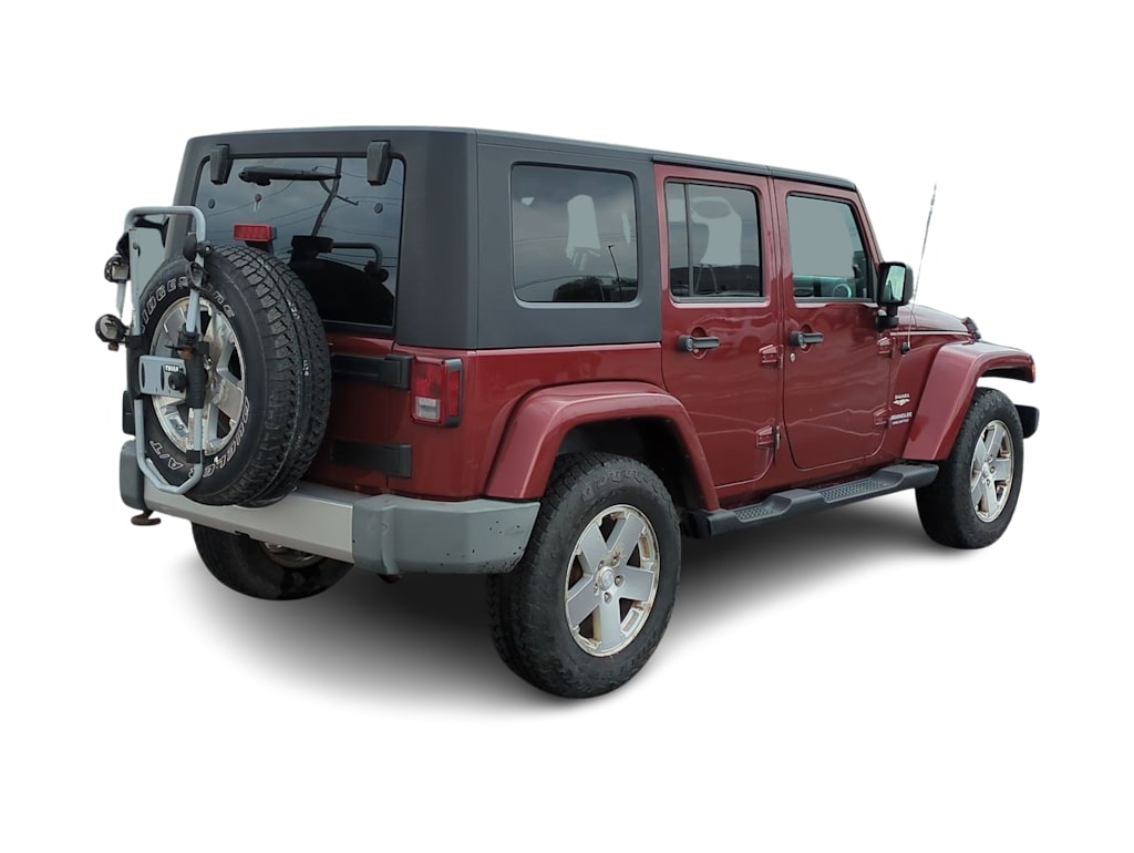 2009 Jeep Wrangler Unlimited Sahara 18