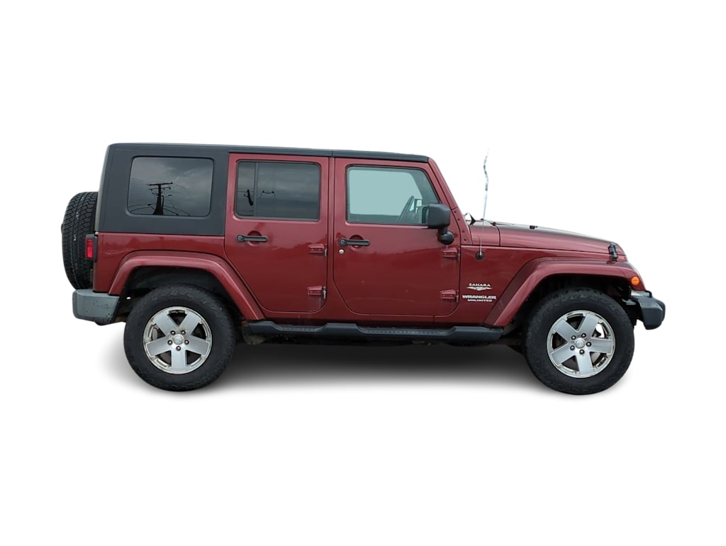 2009 Jeep Wrangler Unlimited Sahara 19