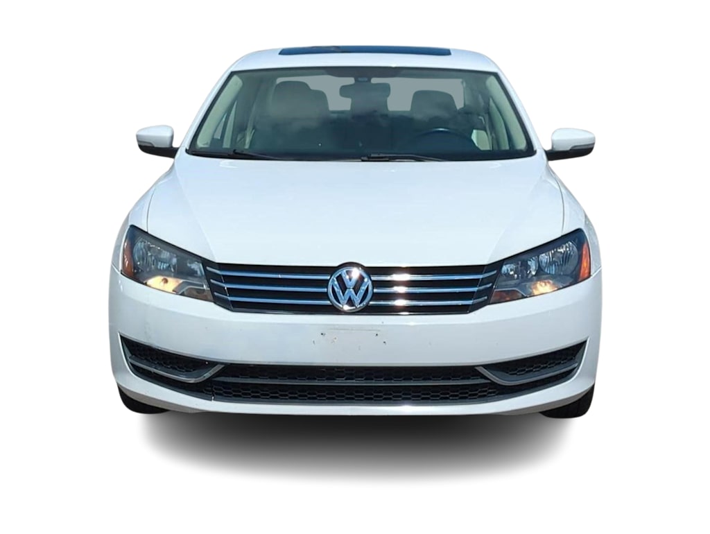 Thumbnail: 2012 Volkswagen Passat - 6
