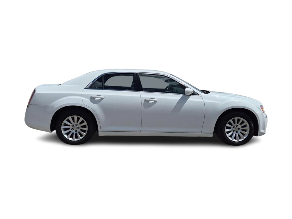 Thumbnail: 2014 Chrysler 300 - 21