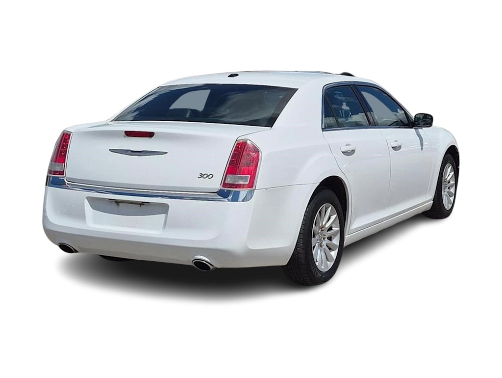 Thumbnail: 2014 Chrysler 300 - 19