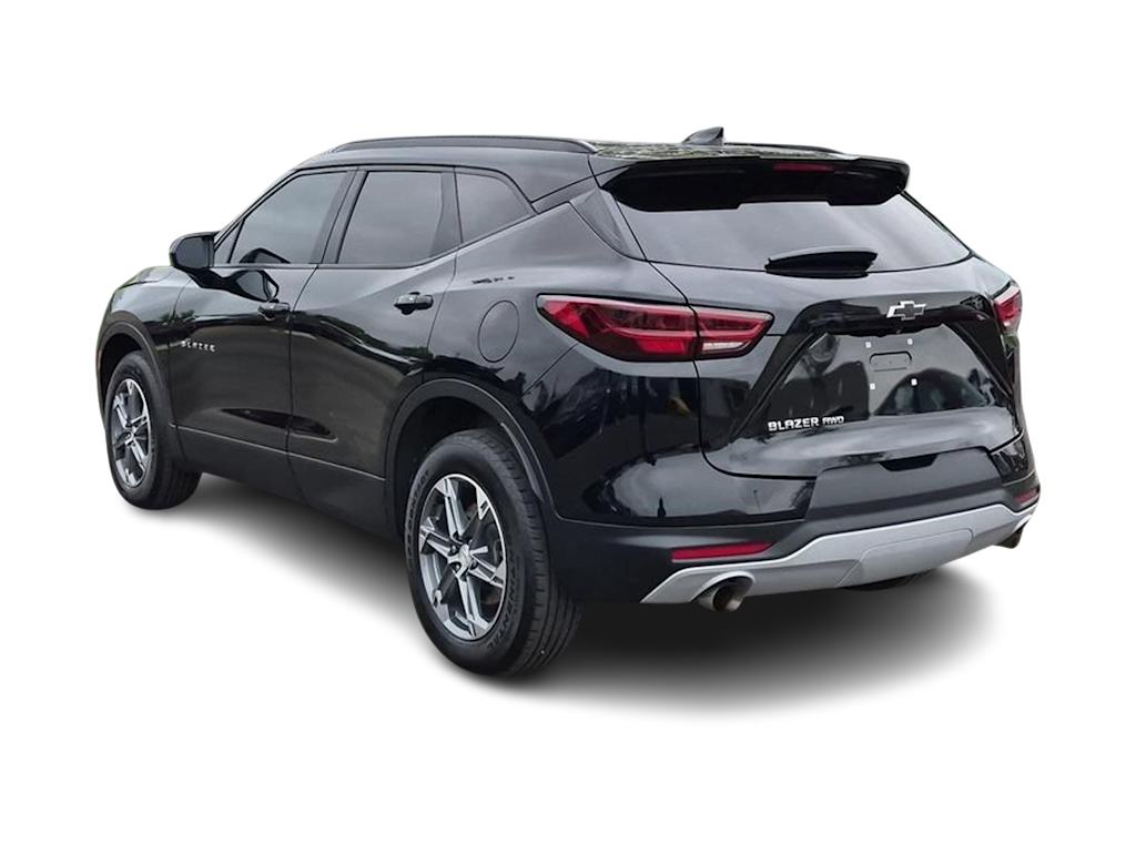 Thumbnail: 2023 Chevrolet Blazer - 4