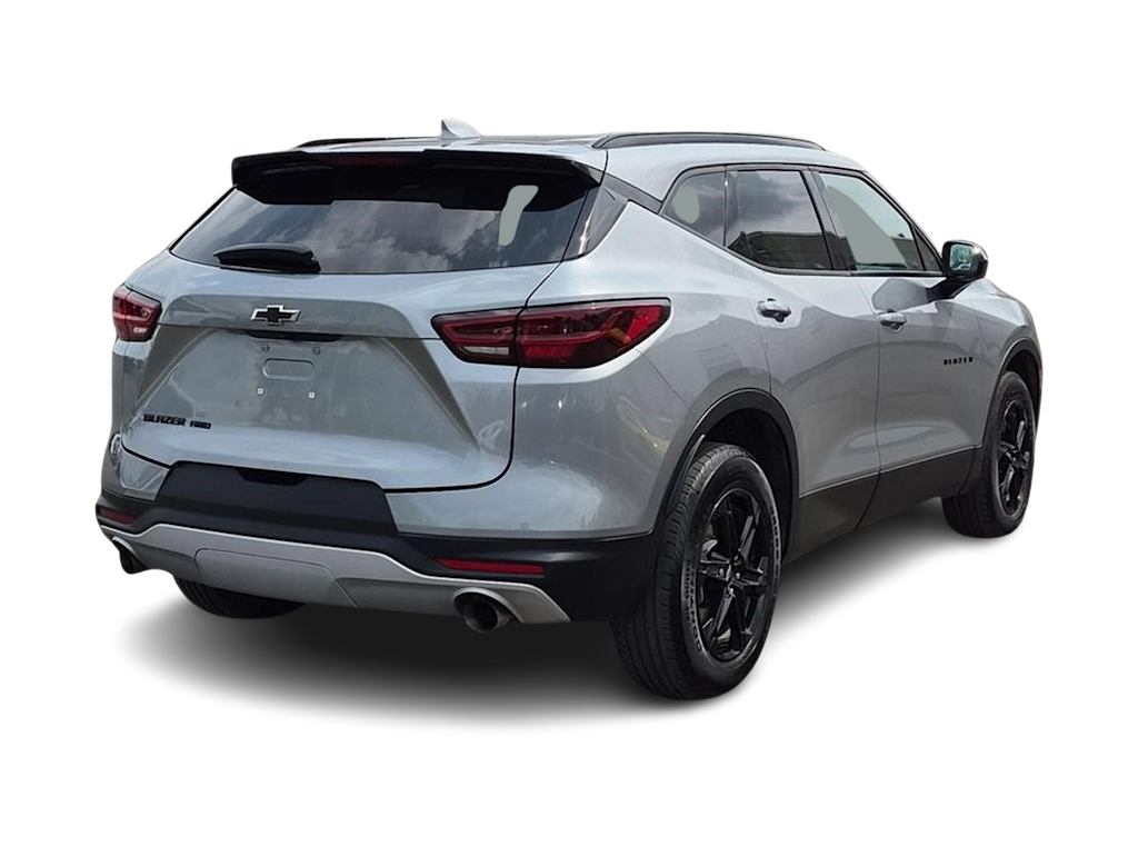 Thumbnail: 2023 Chevrolet Blazer - 20