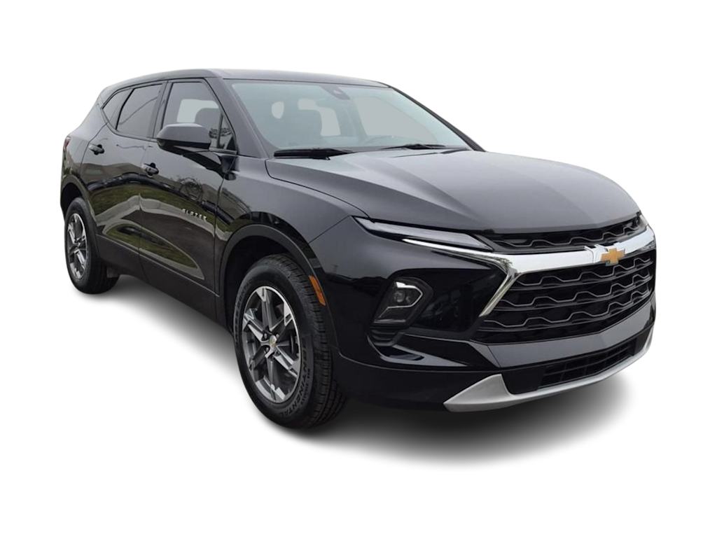 Thumbnail: 2023 Chevrolet Blazer - 23