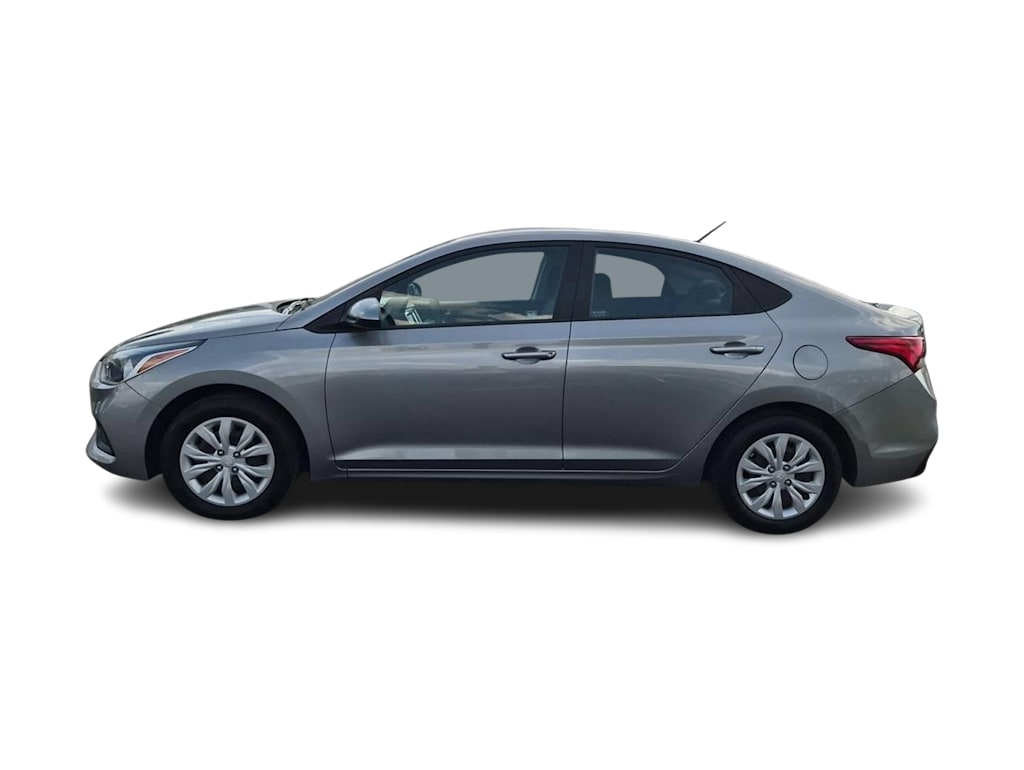 Thumbnail: 2022 Hyundai Accent - 3