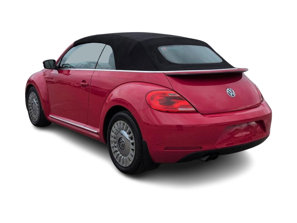 Thumbnail: 2015 Volkswagen Beetle - 4