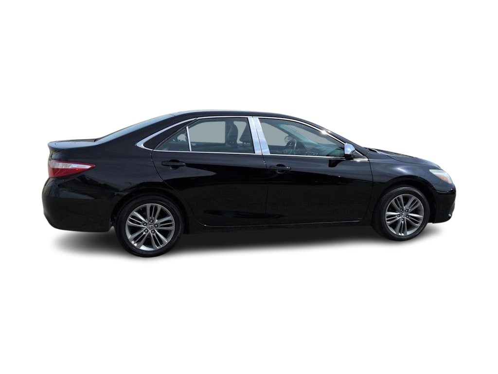 Thumbnail: 2015 Toyota Camry - 17