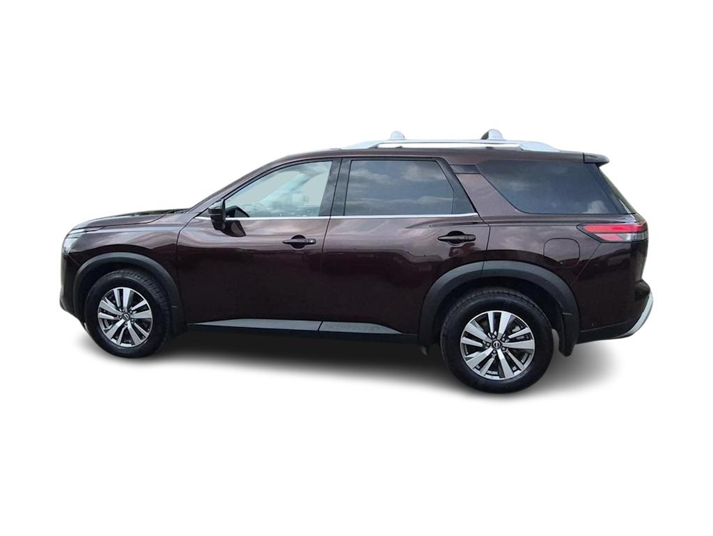 Thumbnail: 2022 Nissan Pathfinder - 3