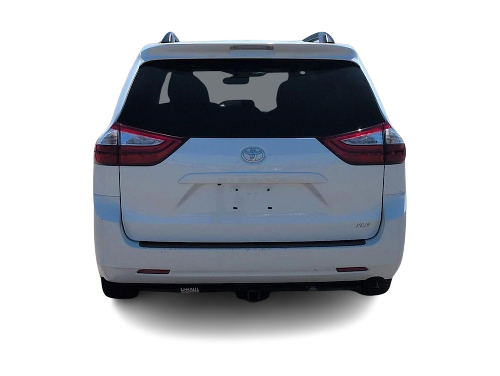 Thumbnail: 2015 Toyota Sienna - 5