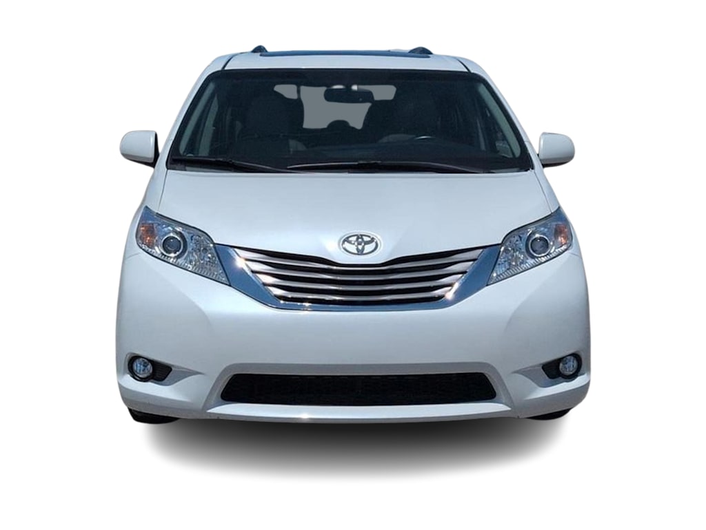 Thumbnail: 2015 Toyota Sienna - 6