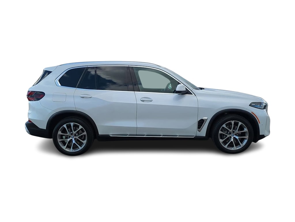 Thumbnail: 2024 BMW X5 - 21
