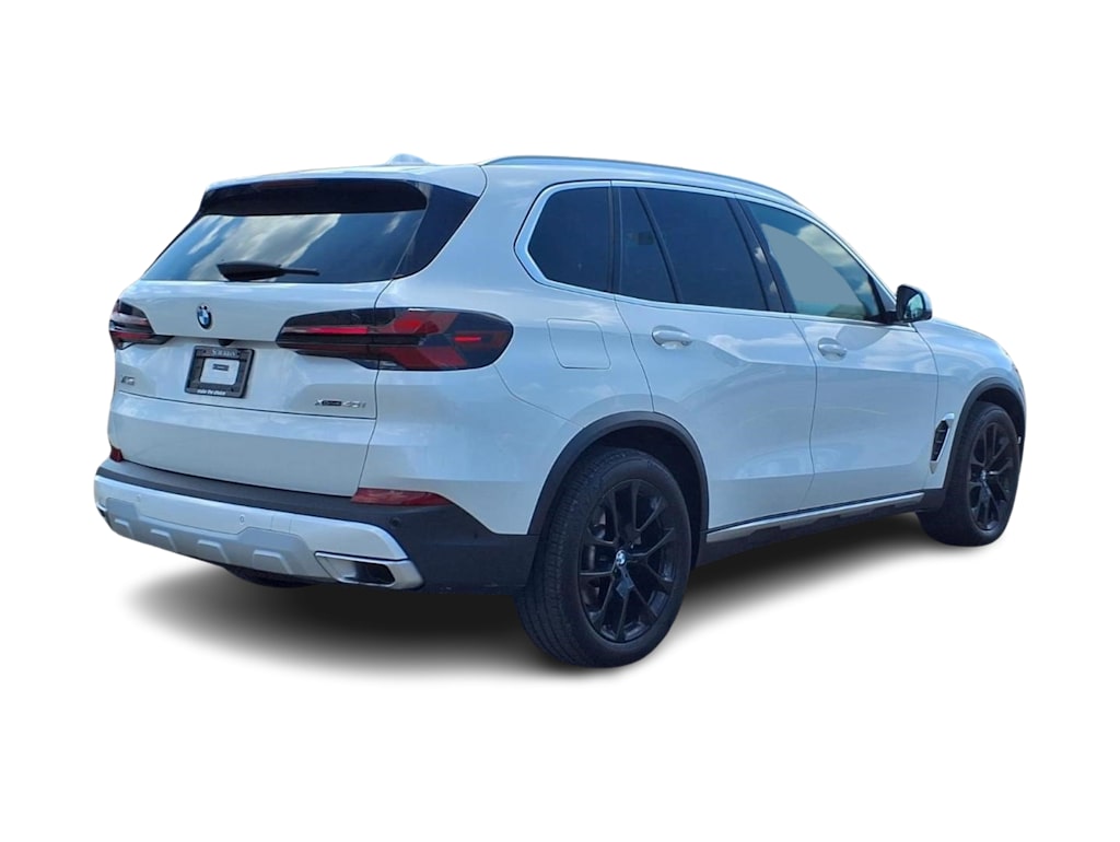 Thumbnail: 2024 BMW X5 - 19