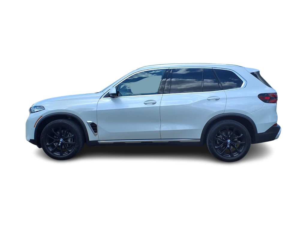 Thumbnail: 2024 BMW X5 - 3