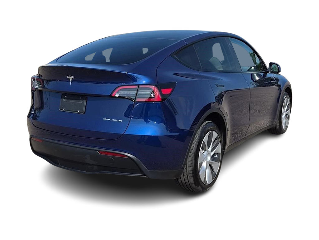 Thumbnail: 2023 Tesla Model Y - 18