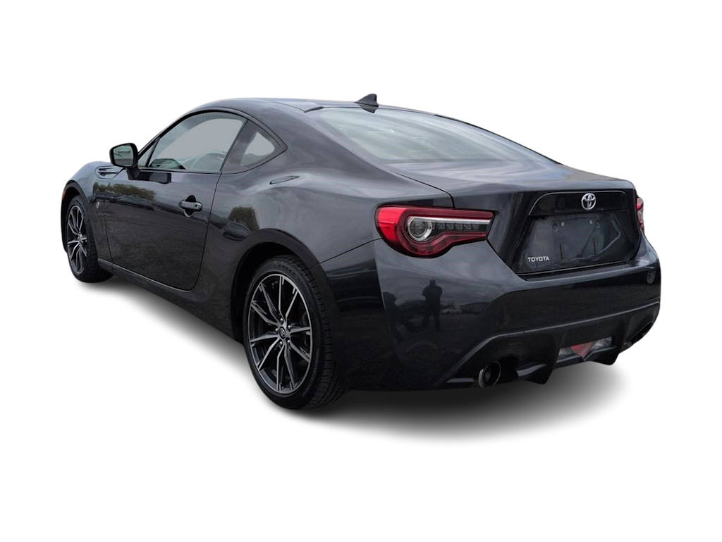 Thumbnail: 2017 Toyota 86 - 4