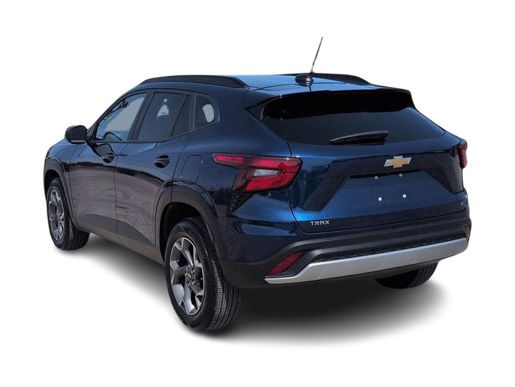 Thumbnail: 2024 Chevrolet Trax - 4