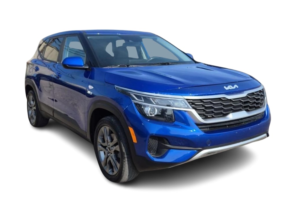 Thumbnail: 2022 Kia Seltos - 22