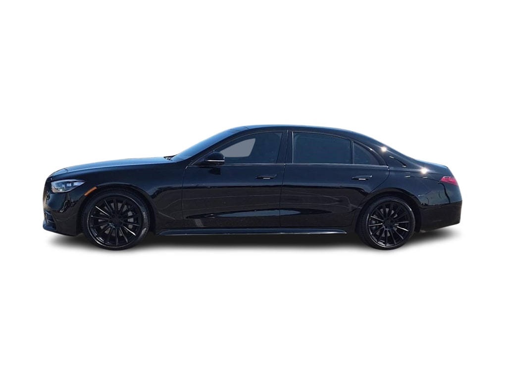 Thumbnail: 2022 Mercedes-Benz S-Class - 3