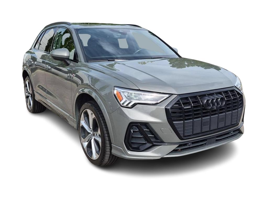 Thumbnail: 2022 Audi Q3 - 23