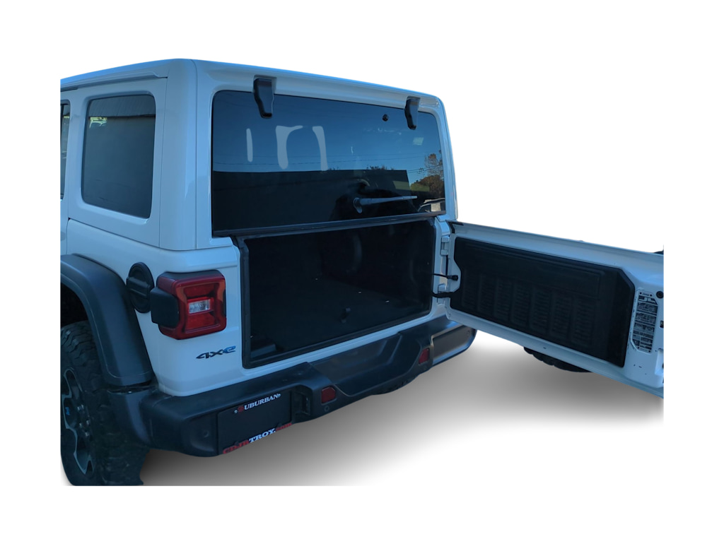 Thumbnail: 2022 Jeep Wrangler - 16