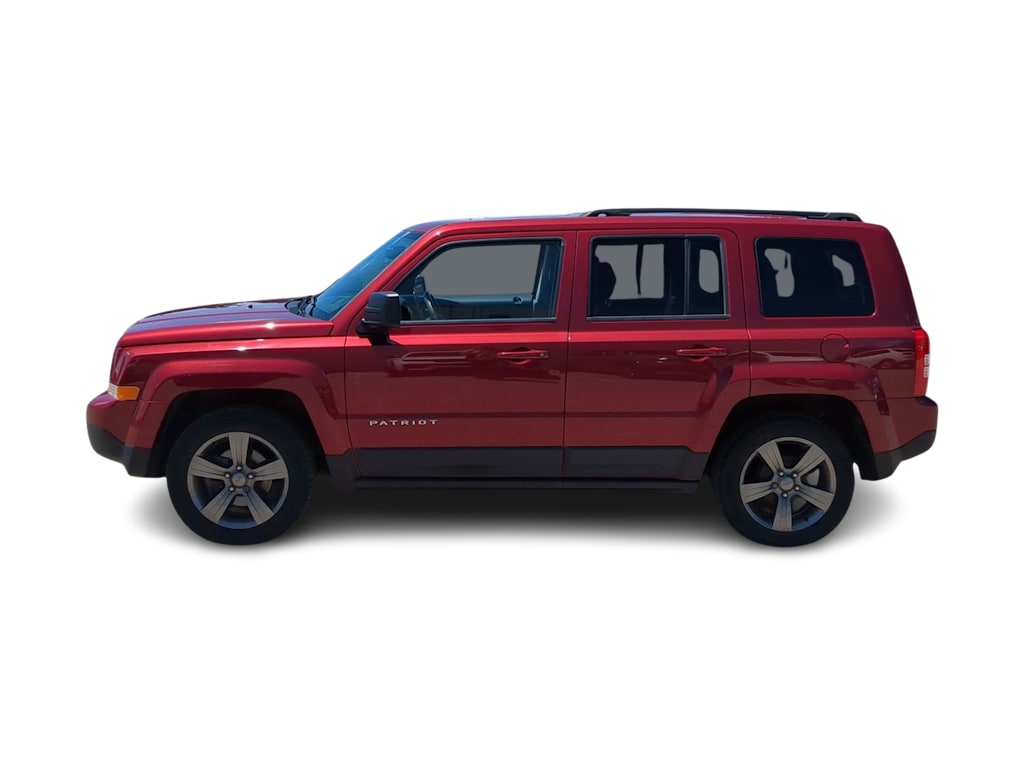 Thumbnail: 2015 Jeep Patriot - 3