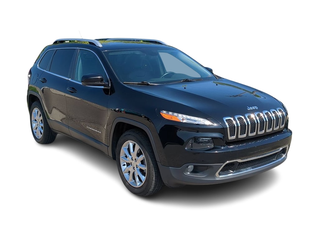 Thumbnail: 2017 Jeep Cherokee - 18
