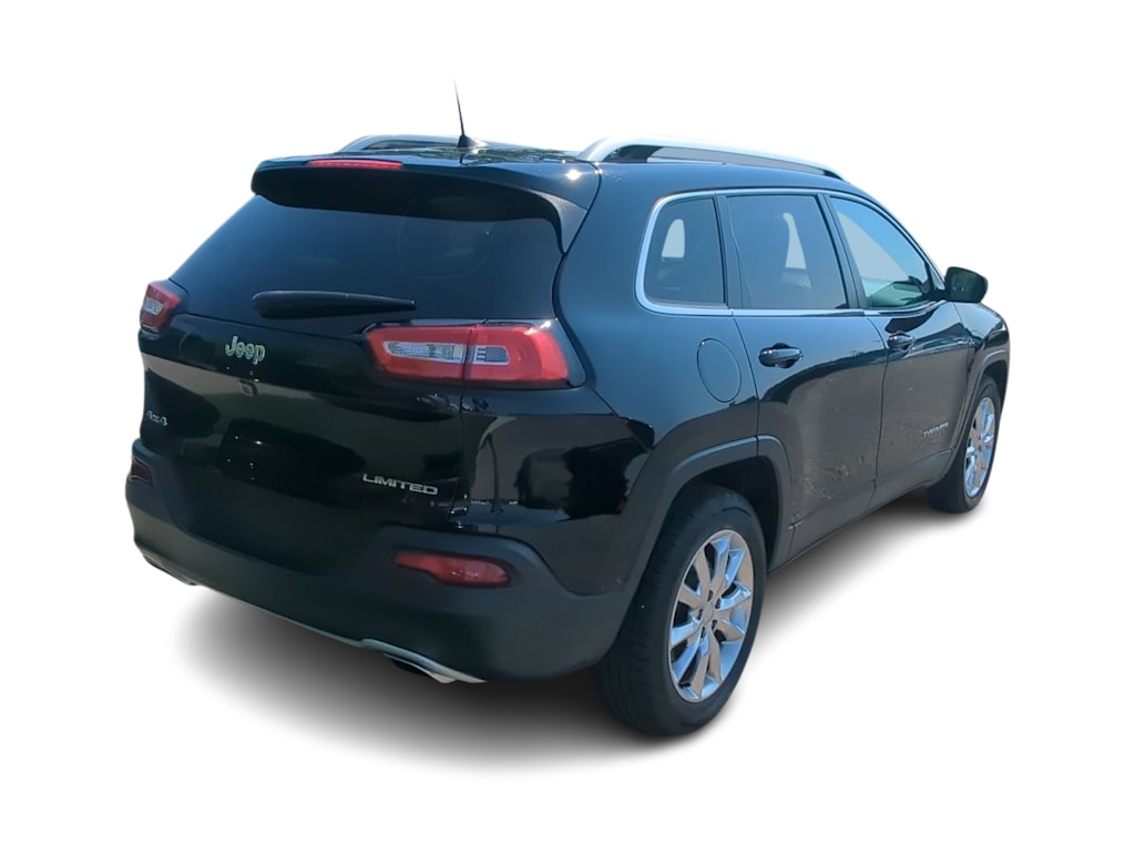 Thumbnail: 2017 Jeep Cherokee - 20