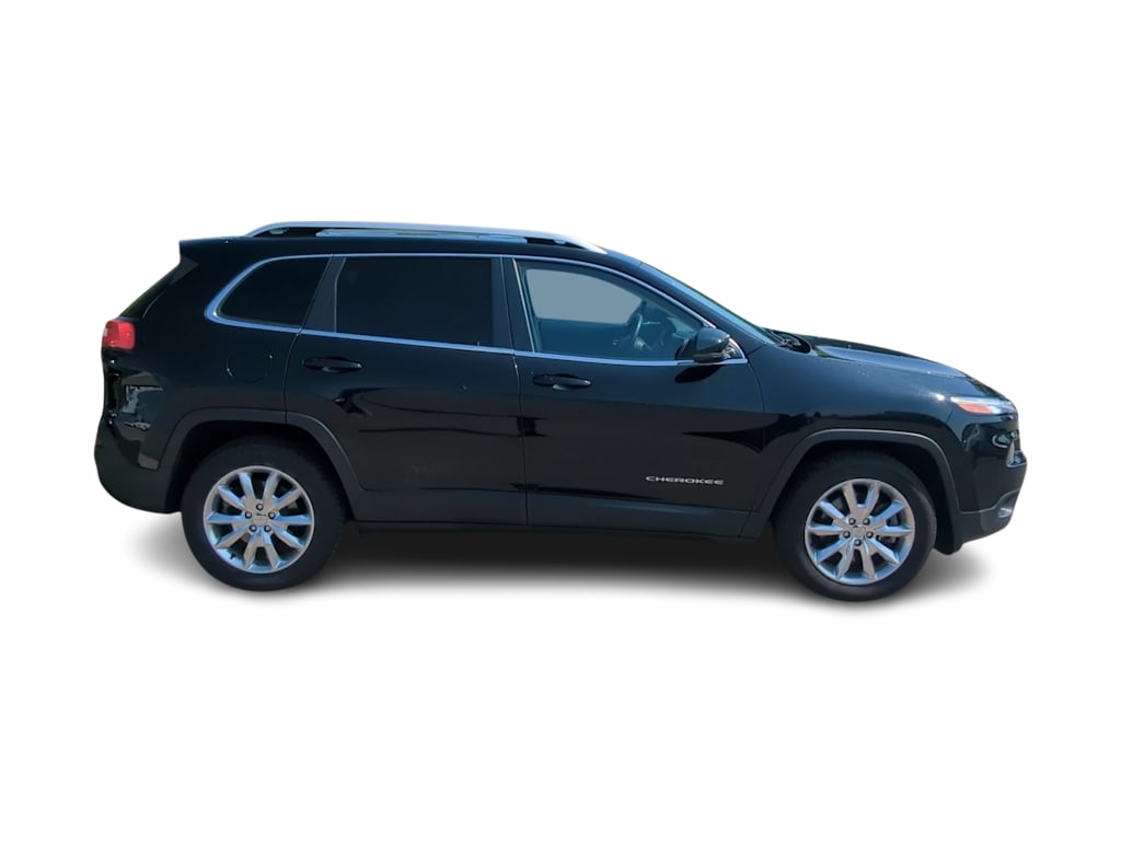 Thumbnail: 2017 Jeep Cherokee - 21