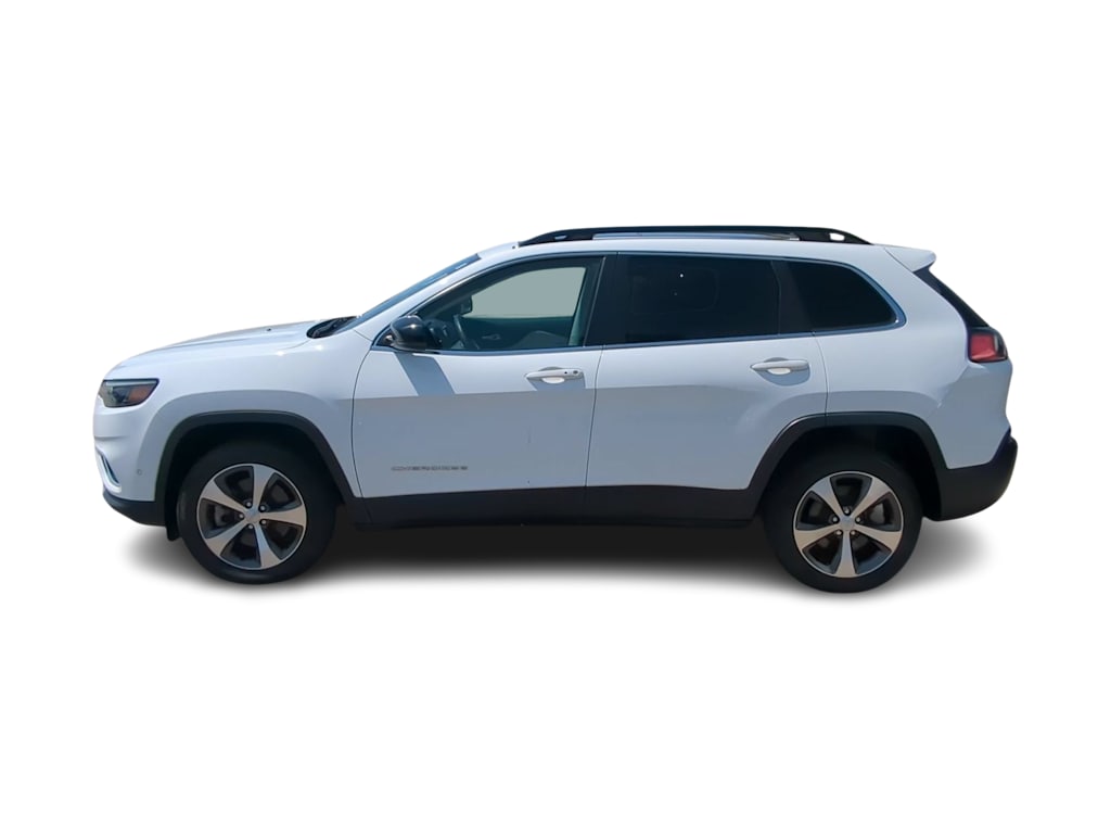 Thumbnail: 2022 Jeep Cherokee - 3
