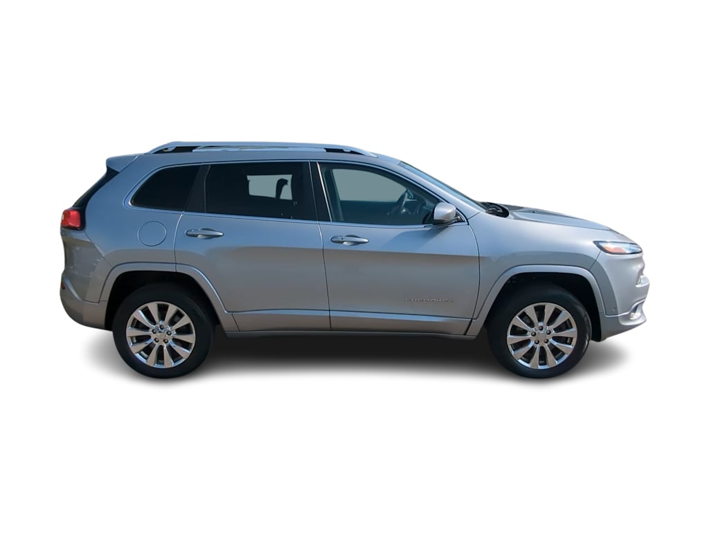 Thumbnail: 2017 Jeep Cherokee - 23