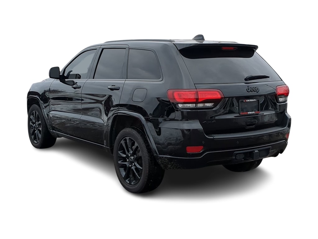 Thumbnail: 2022 Jeep Grand Cherokee - 4