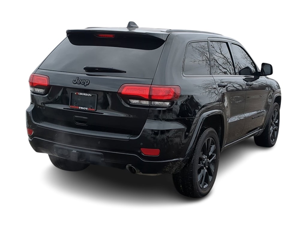Thumbnail: 2022 Jeep Grand Cherokee - 22