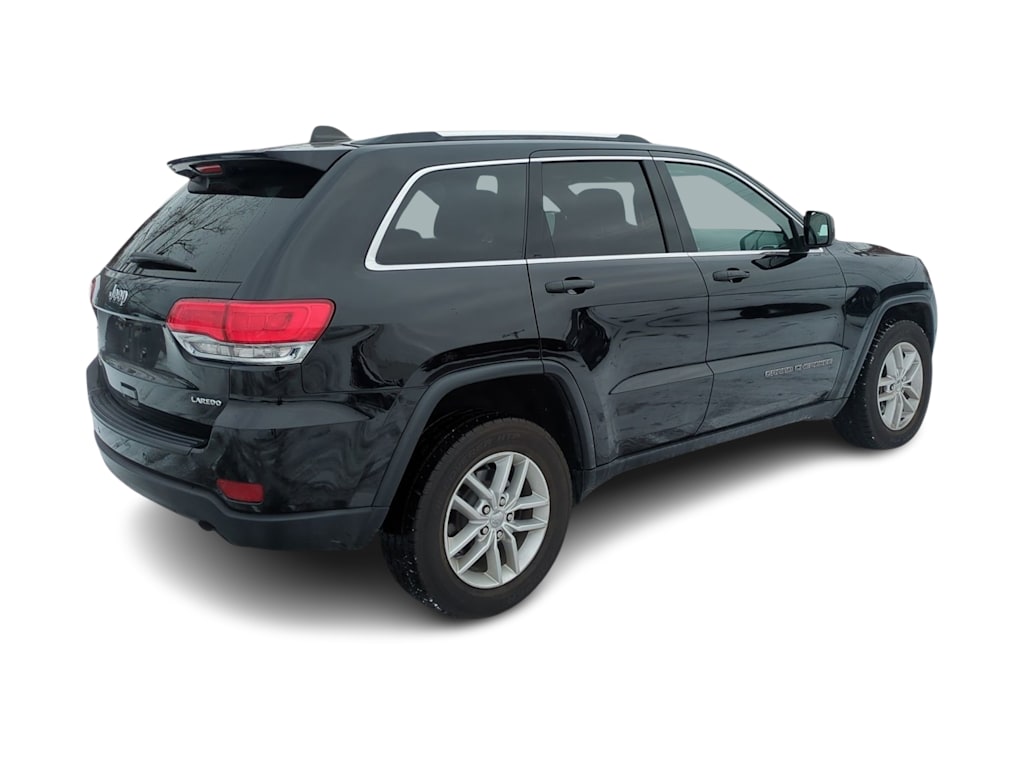 Thumbnail: 2018 Jeep Grand Cherokee - 21