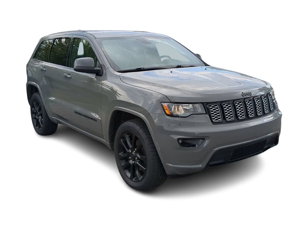 Thumbnail: 2020 Jeep Grand Cherokee - 20