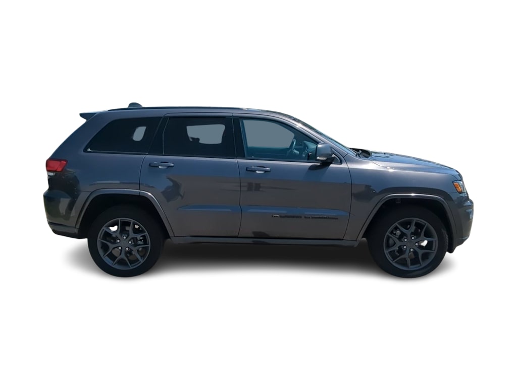 Thumbnail: 2021 Jeep Grand Cherokee - 23