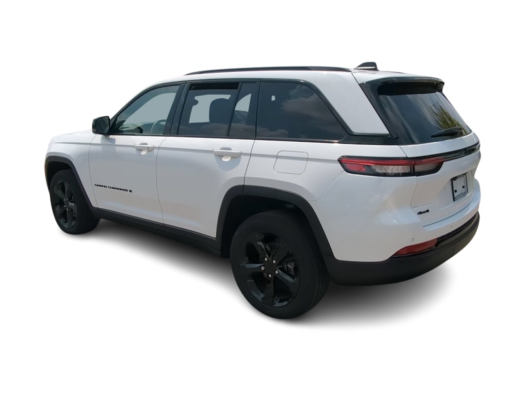 Thumbnail: 2023 Jeep Grand Cherokee - 4