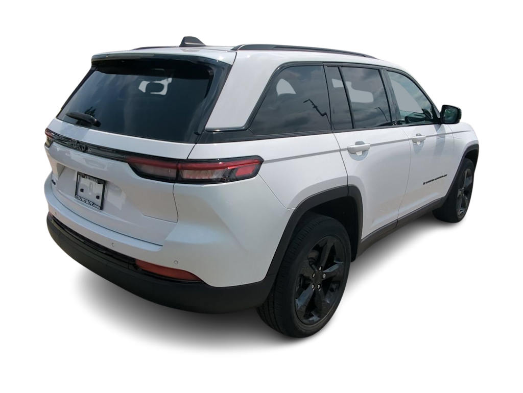 Thumbnail: 2023 Jeep Grand Cherokee - 19