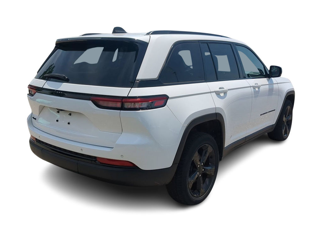 Thumbnail: 2023 Jeep Grand Cherokee - 22