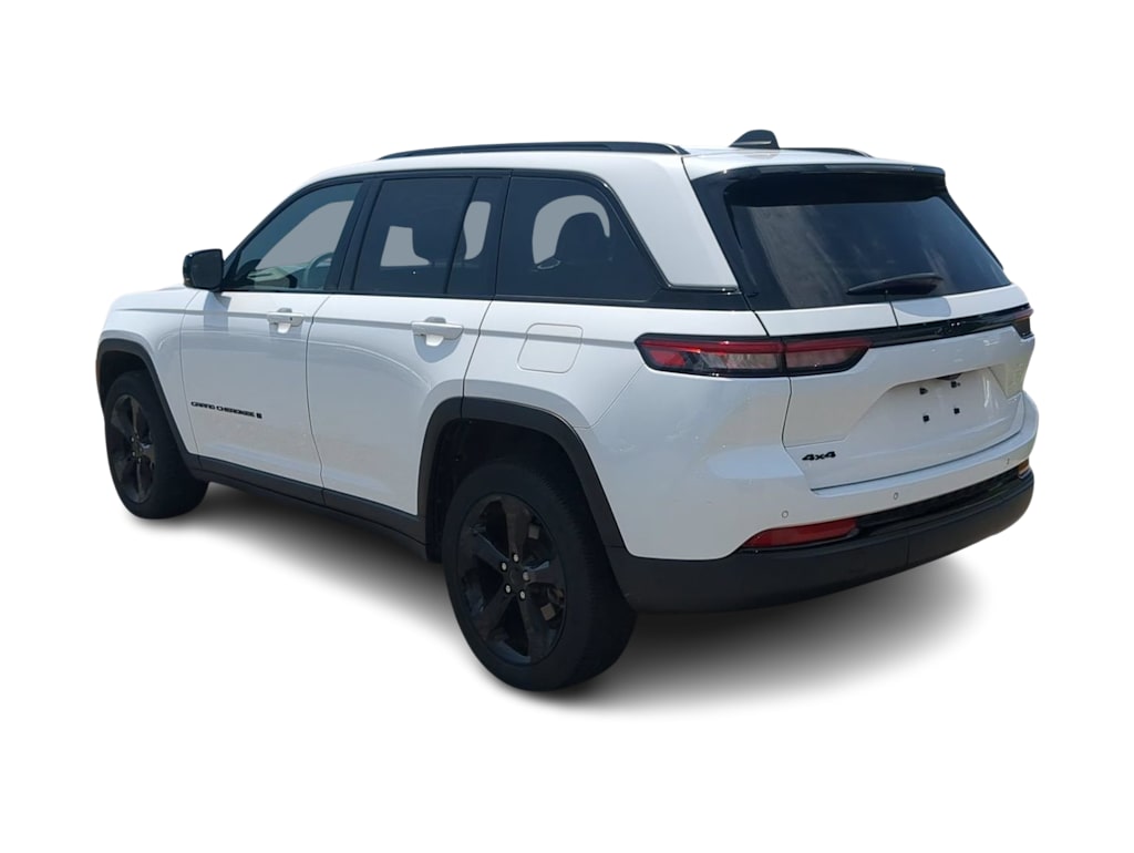 Thumbnail: 2023 Jeep Grand Cherokee - 4