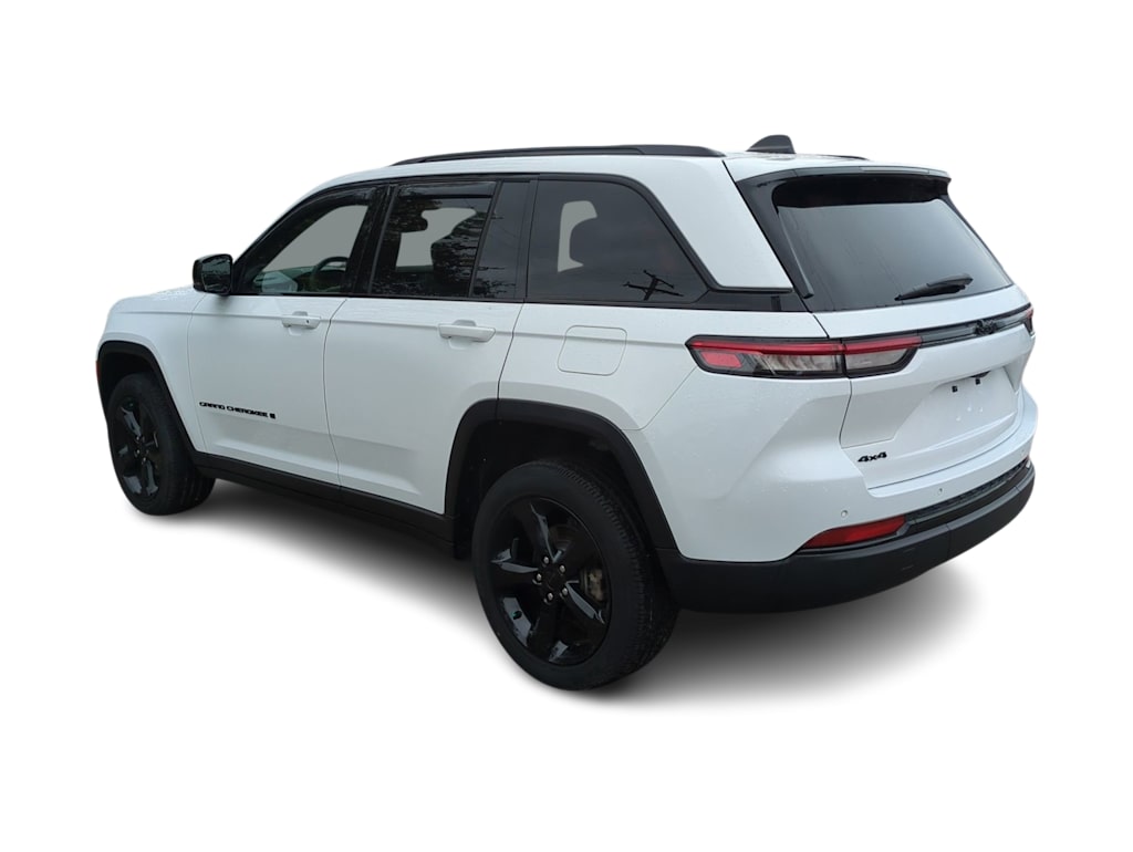 Thumbnail: 2023 Jeep Grand Cherokee - 4