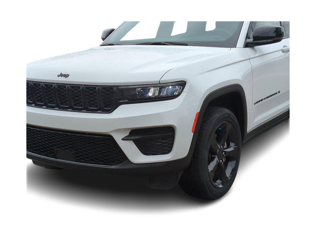 Thumbnail: 2023 Jeep Grand Cherokee - 23