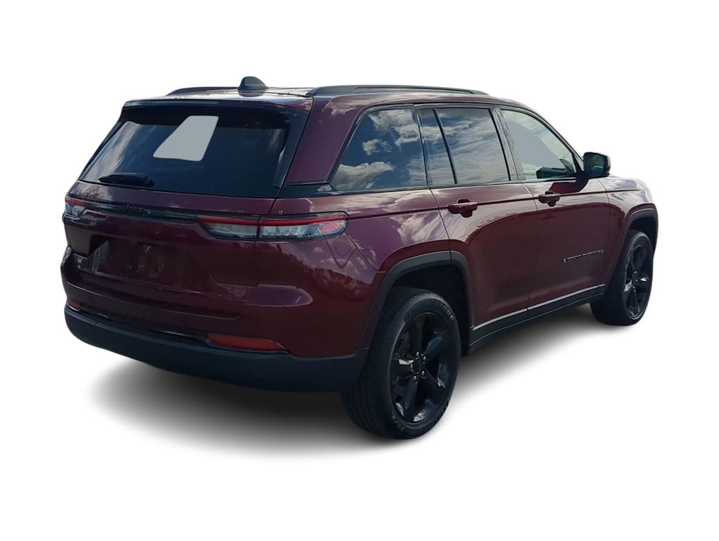 Thumbnail: 2023 Jeep Grand Cherokee - 21