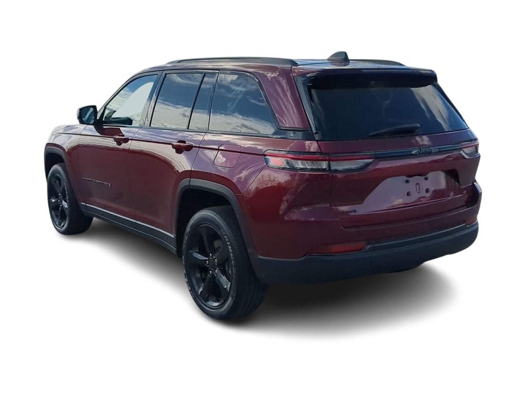 Thumbnail: 2023 Jeep Grand Cherokee - 4