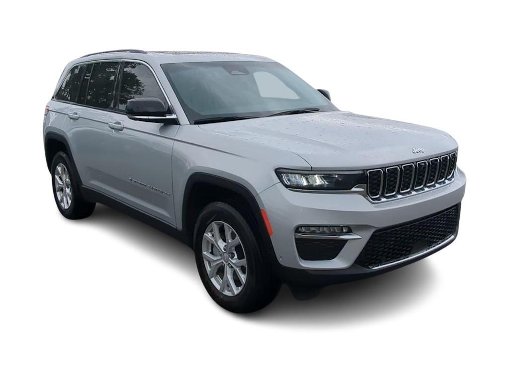 Thumbnail: 2023 Jeep Grand Cherokee - 18