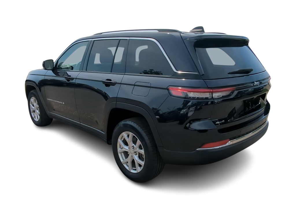 Thumbnail: 2023 Jeep Grand Cherokee - 4